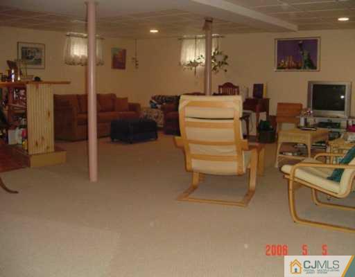 276 Dallas Road North Brunswick, NJ 08902 - Photo 8 of 8 Gallery Image 8