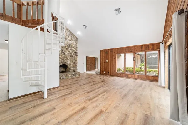 $559,999 | 165 Northeast 55th Avenue, Ocala, FL 34470