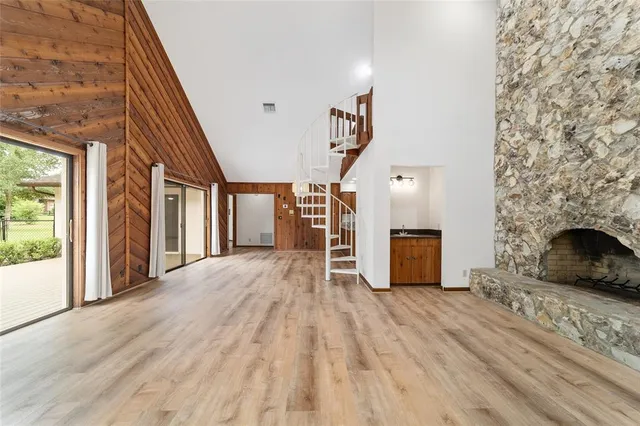 $549,999 | 165 Northeast 55th Avenue, Ocala, FL 34470