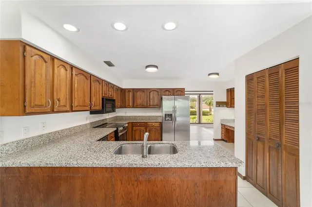 $549,999 | 165 Northeast 55th Avenue, Ocala, FL 34470