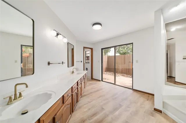 $559,999 | 165 Northeast 55th Avenue, Ocala, FL 34470