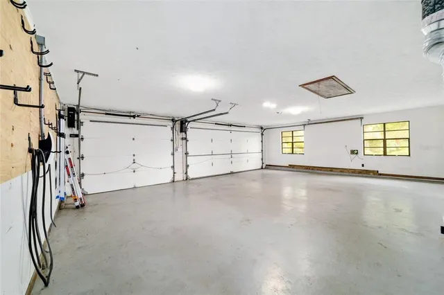 $559,999 | 165 Northeast 55th Avenue, Ocala, FL 34470