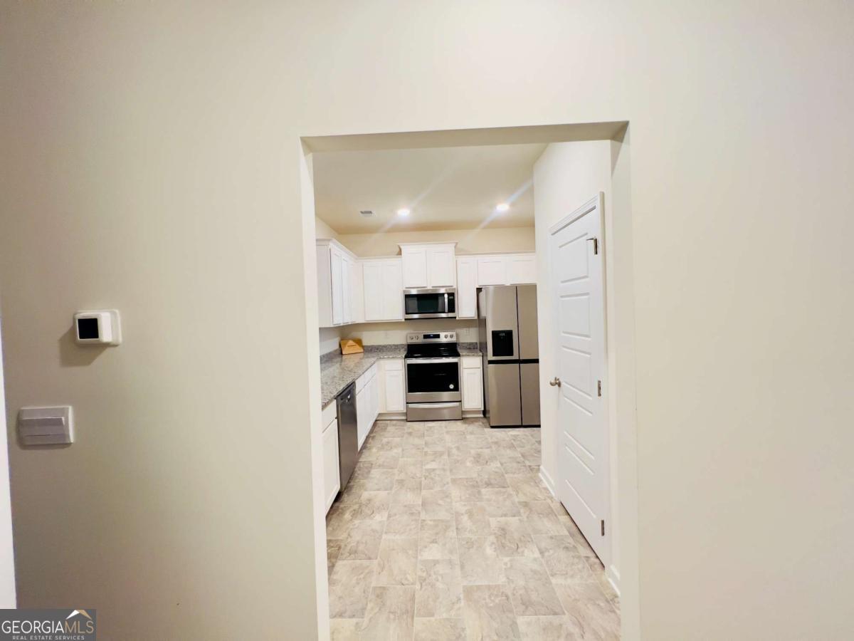 2678 Paxton Place Decatur, GA 30034 - Photo 5 of 22 a view of kitchen with wooden floor