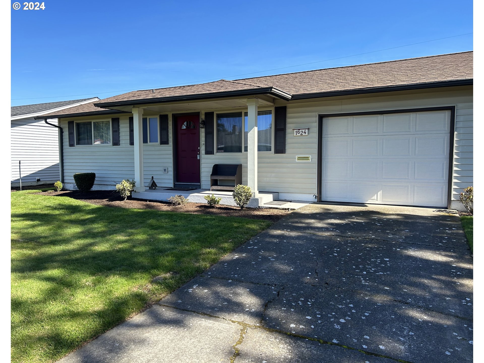 1624 Princeton Road Woodburn, OR 97071 - Photo 1 of 30 Gallery Image 1