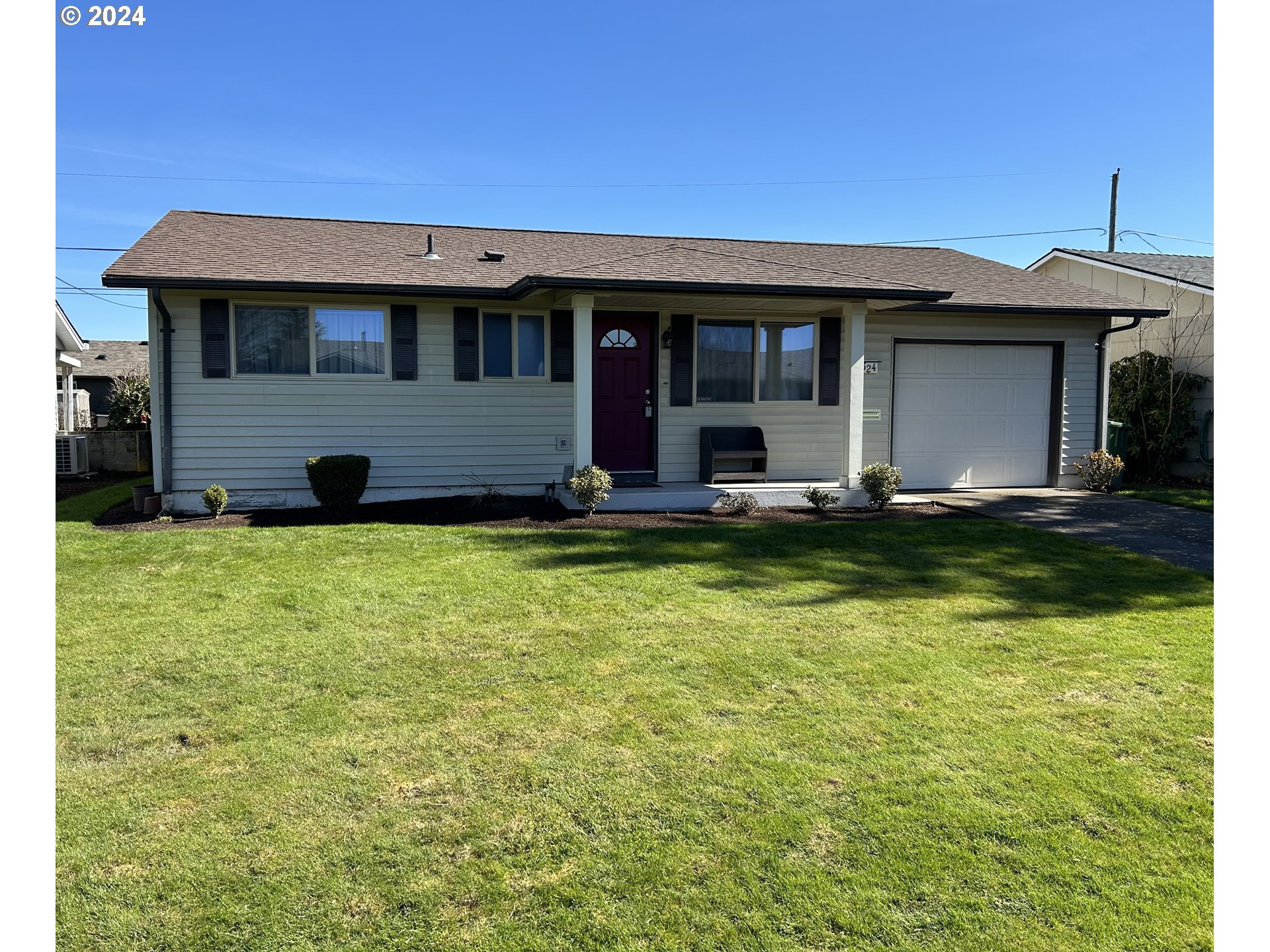1624 Princeton Road Woodburn, OR 97071 - Photo 2 of 30 Gallery Image 2