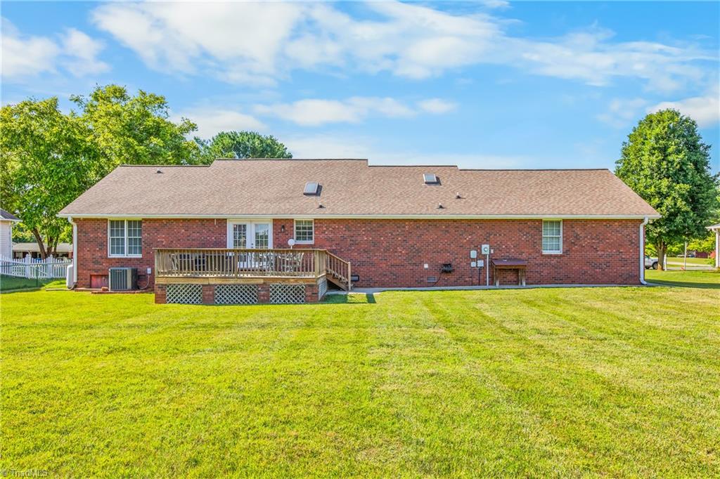 128 Meadowview Road Mocksville, NC 27028 - Photo 32 of 37