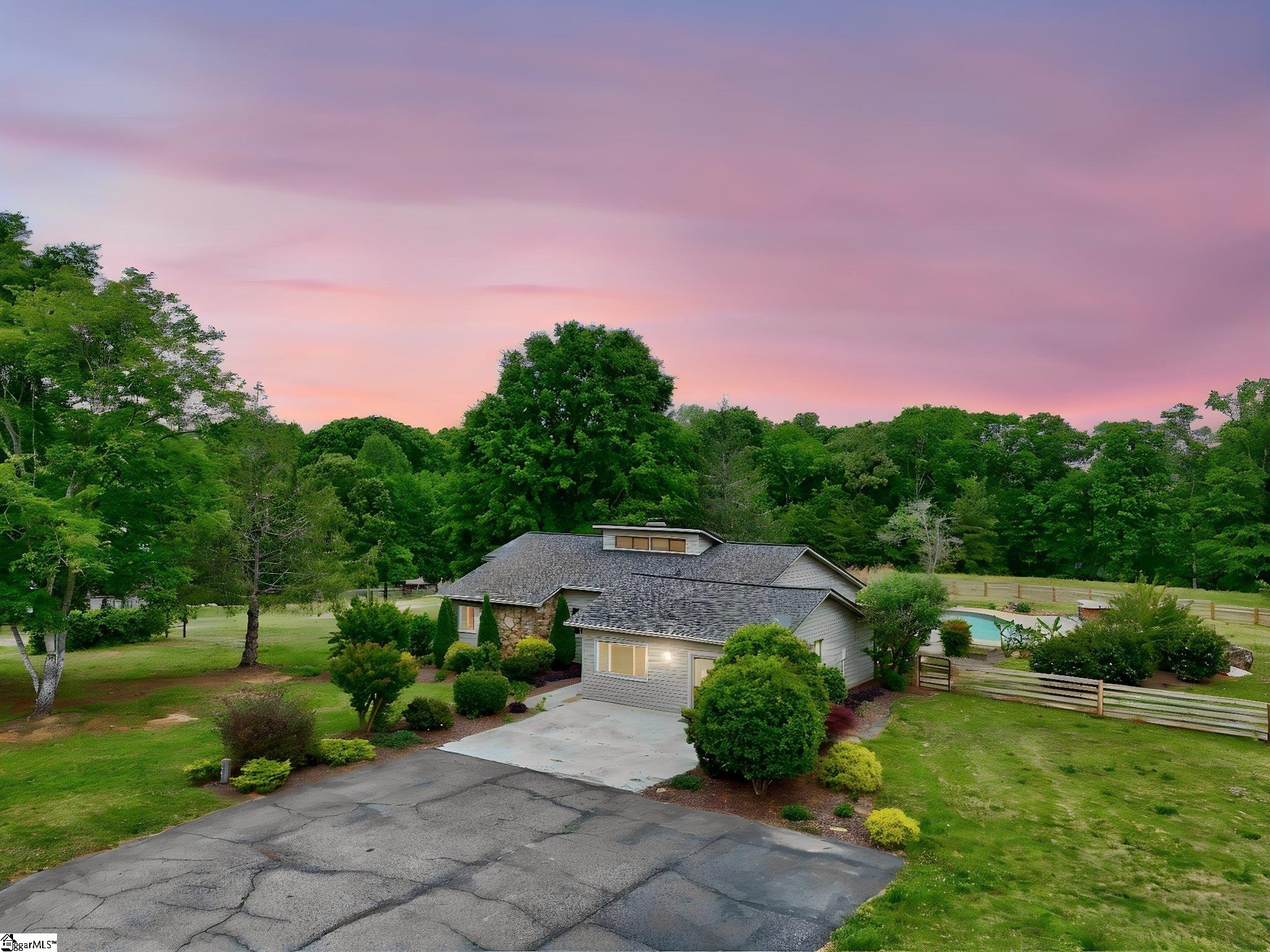 433 Latham Road Easley, SC 29640 - Photo 1 of 50 Gallery Image 1