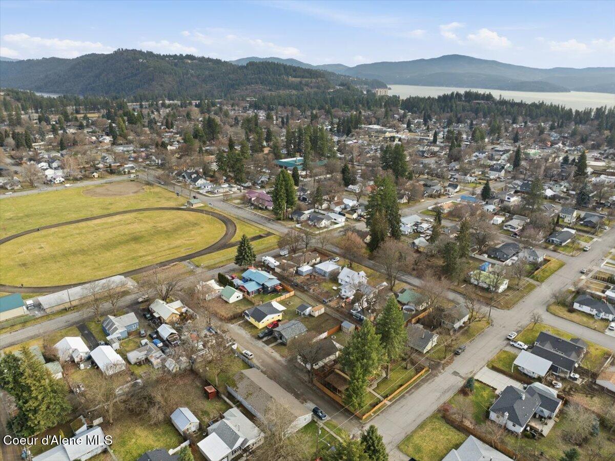 1204 East Foster Avenue Coeur D'Alene, ID 83814 - Photo 25 of 45 04-Aerial Front of Home
