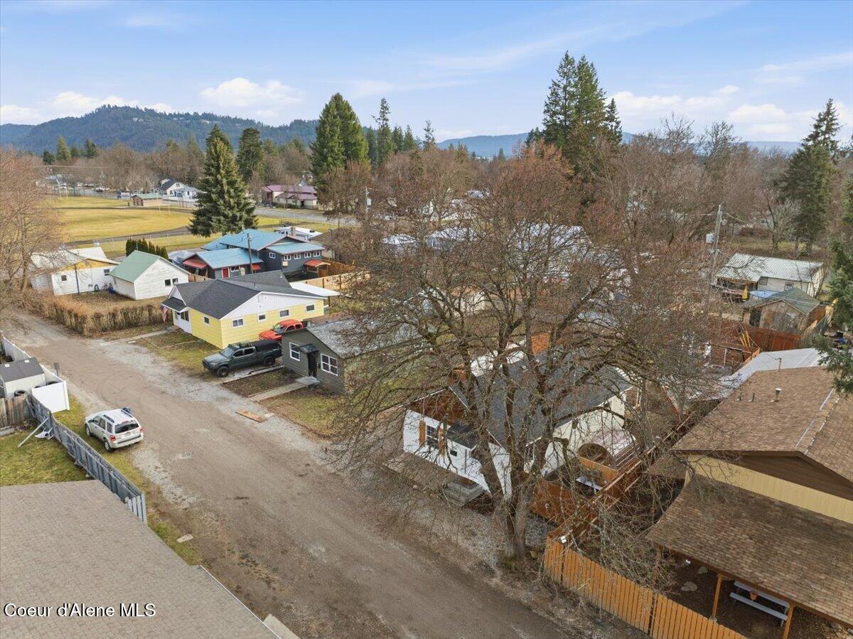 1204 East Foster Avenue Coeur D'Alene, ID 83814 - Photo 28 of 45 10-Aerial Front of Home