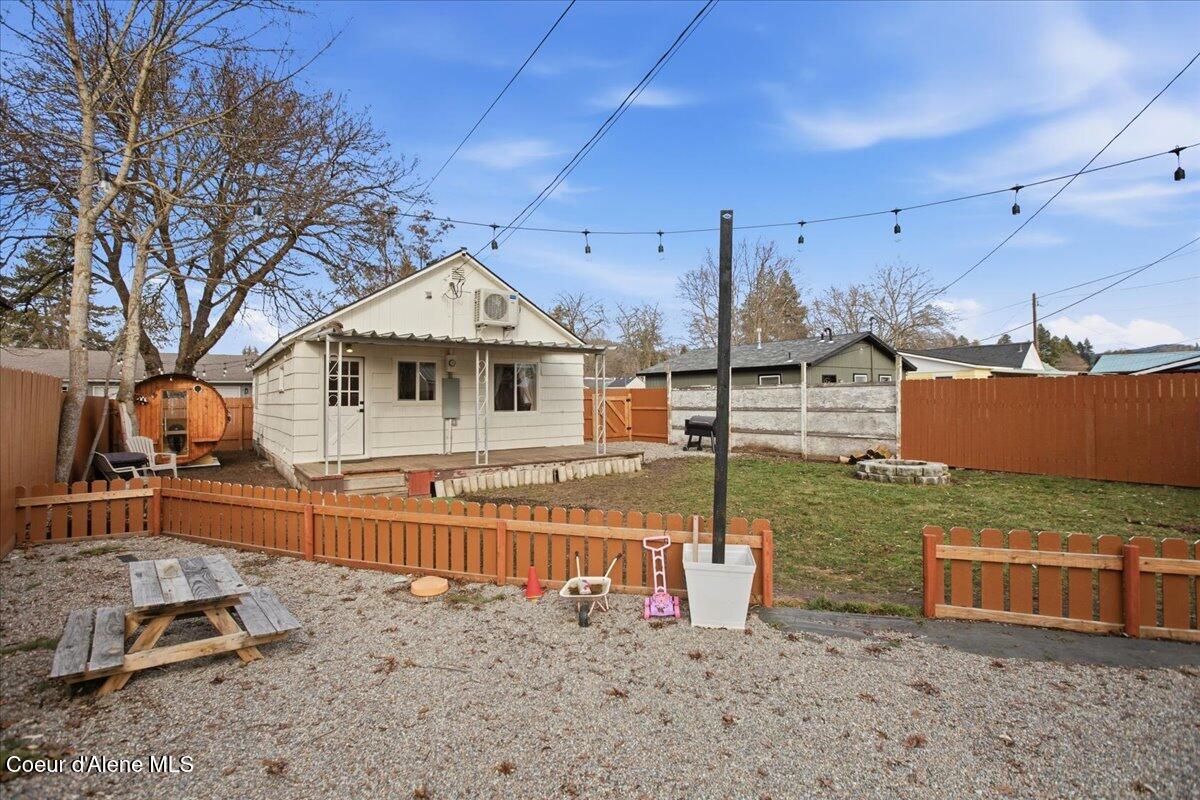 1204 East Foster Avenue Coeur D'Alene, ID 83814 - Photo 38 of 45 40-Back of Home