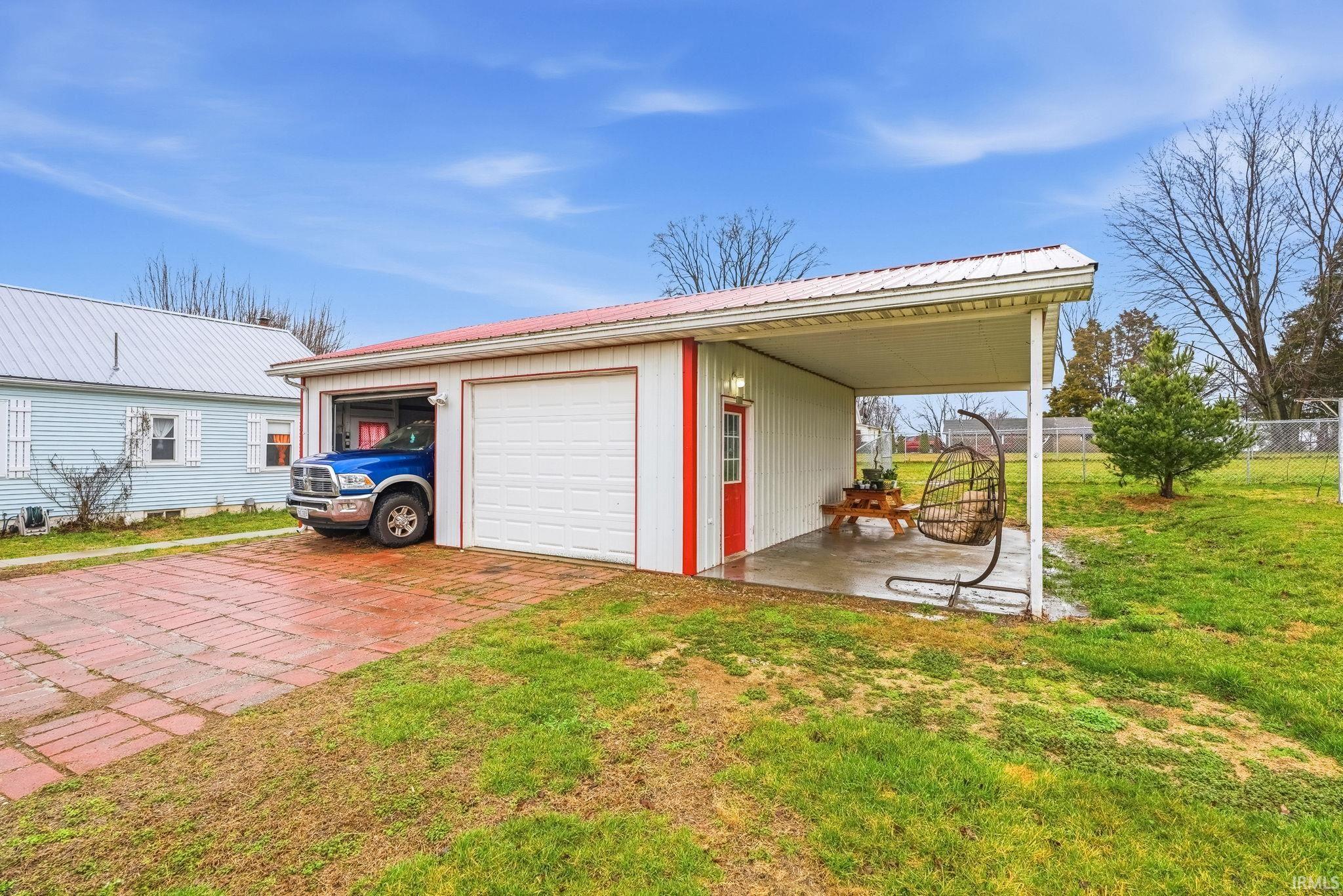6982 Highway 231 Jasper, IN 47546 - Photo 3 of 27
