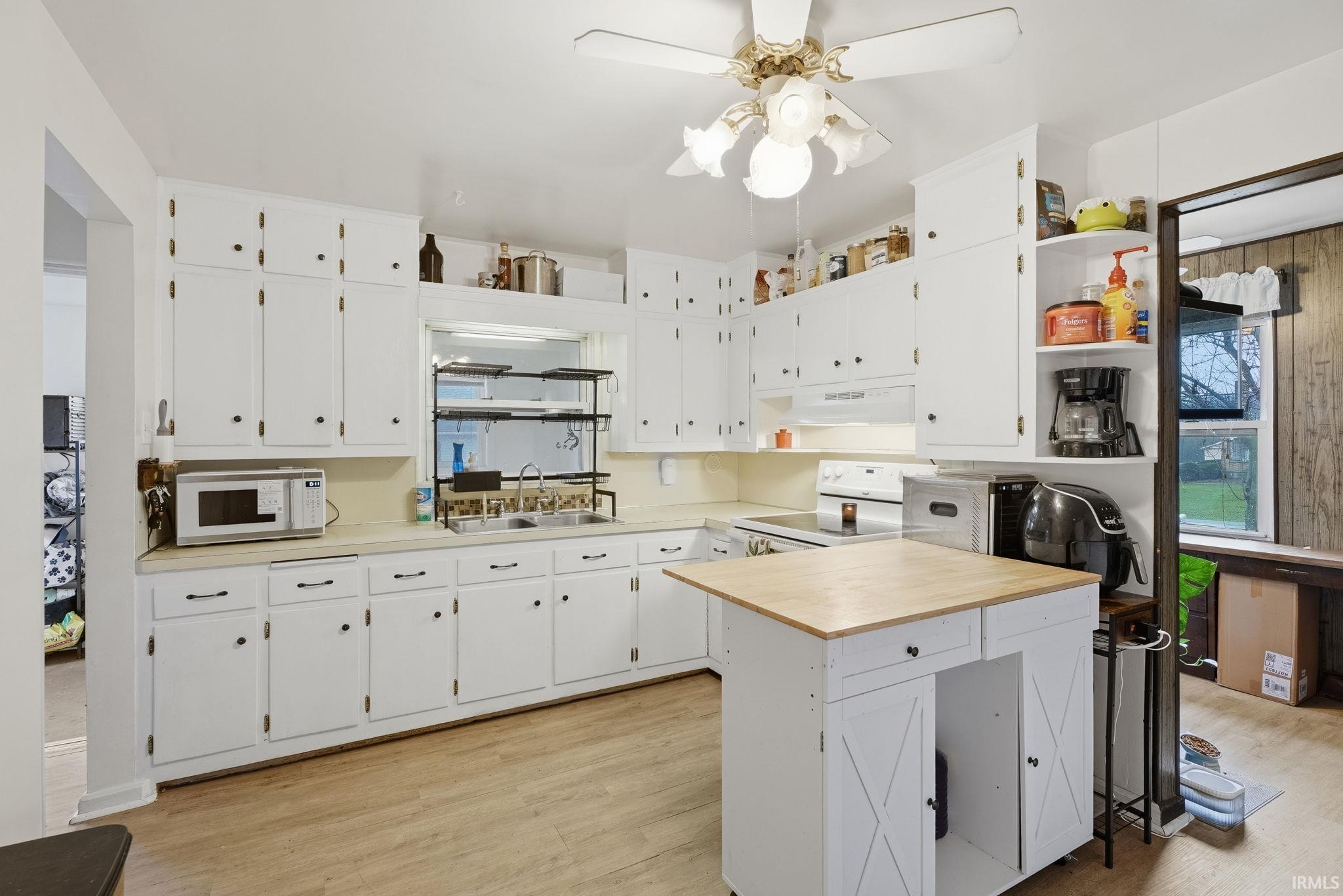 6982 Highway 231 Jasper, IN 47546 - Photo 6 of 27