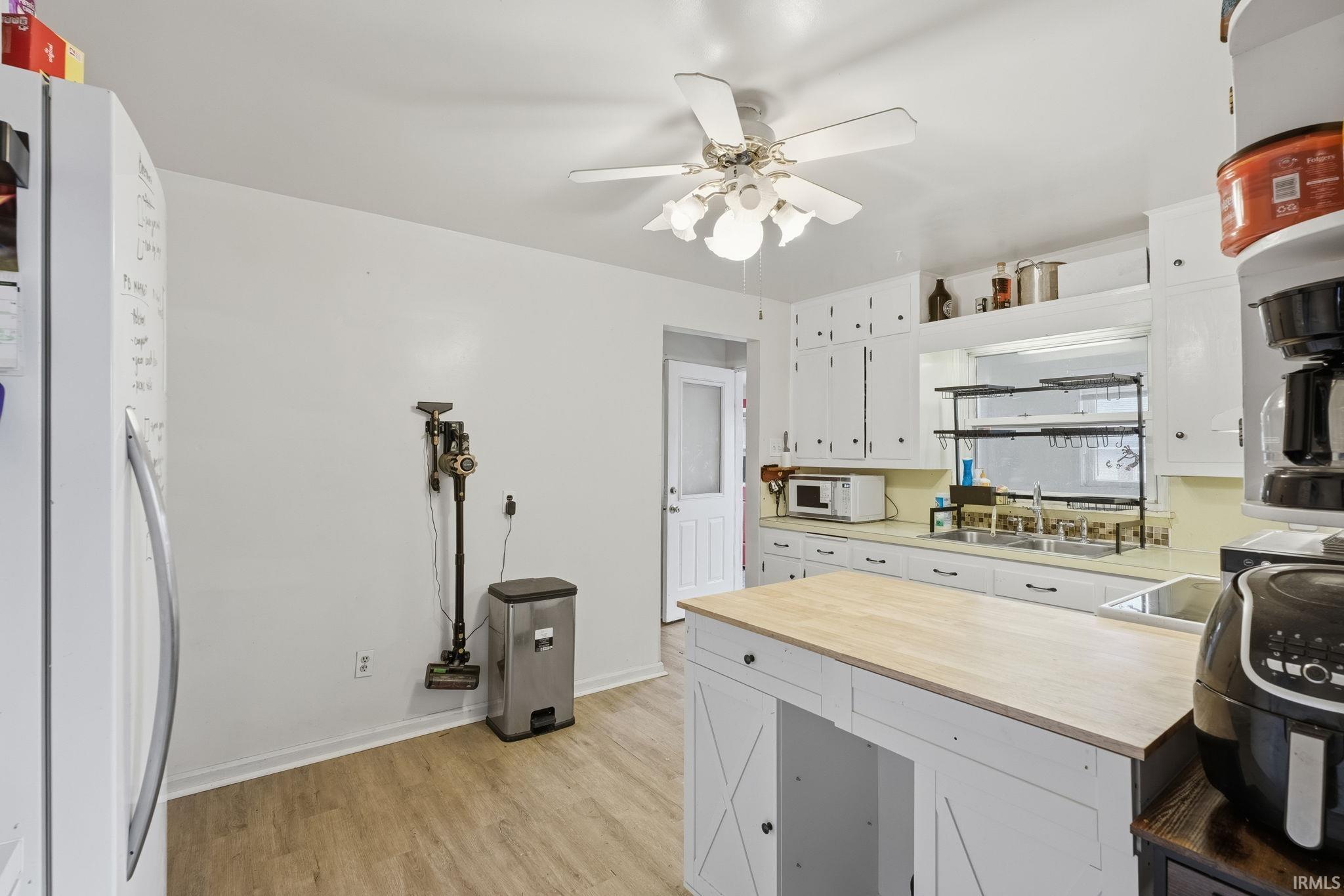 6982 Highway 231 Jasper, IN 47546 - Photo 8 of 27