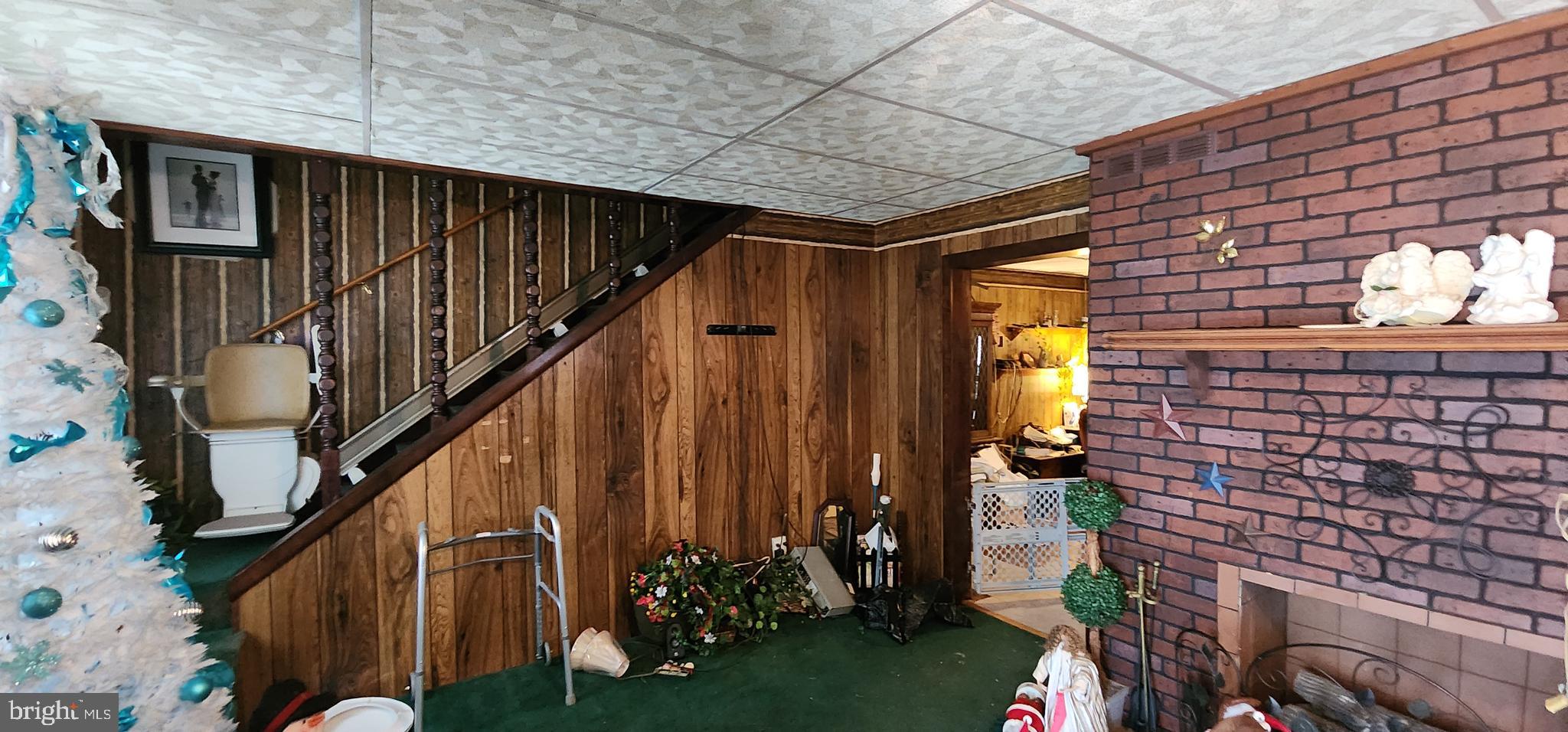 502 Alexander Street Cedar Grove, WV 25039 - Photo 23 of 63