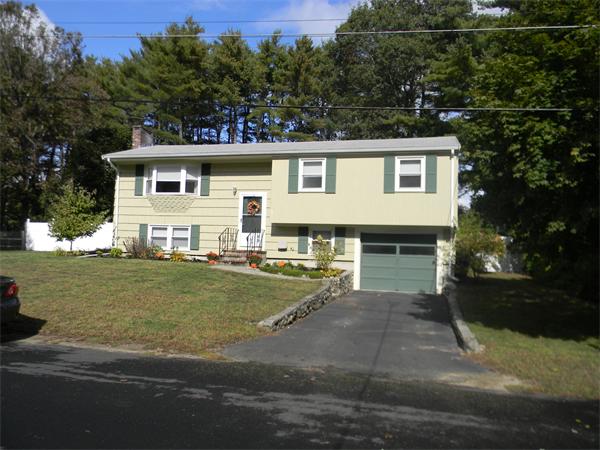 67 Duncan Road Stoughton, MA 02072 - Photo 2 of 18 Gallery Image 2