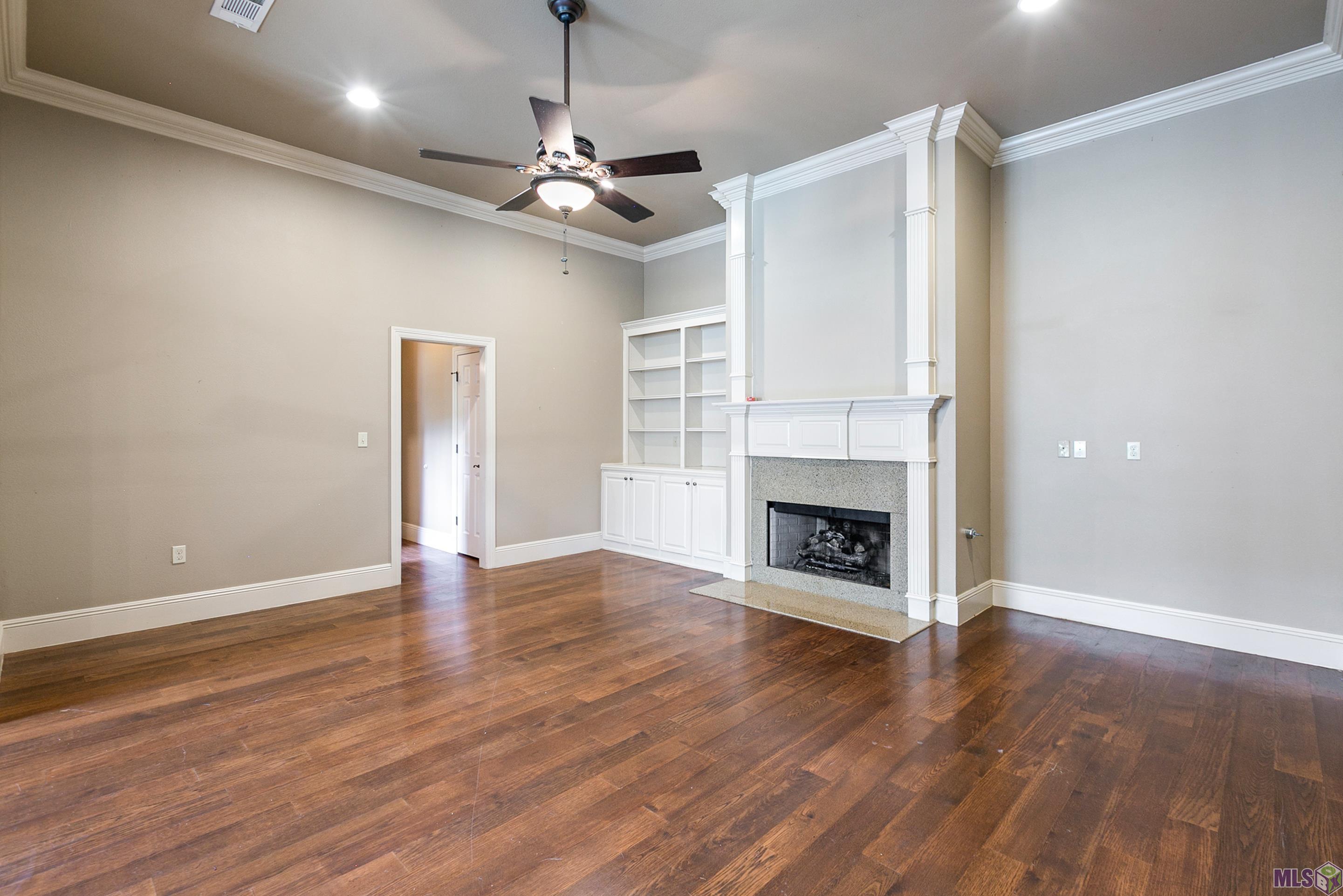 2022 Lac Cache Court Baton Rouge, LA 70816 - Photo 5 of 27 Gallery Image 5