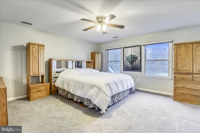 35 Old Solomons Island Road Lothian, MD 20711 - Photo 19 of 43 Master bedroom