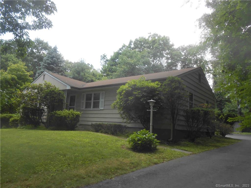 28 Hiawatha Lane, Westport, CT 06880 Compass