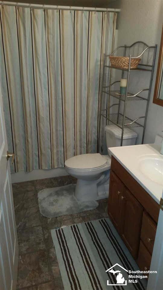 1221 Samaria Road Temperance, MI 48182 - Photo 9 of 14 2nd Full Bath