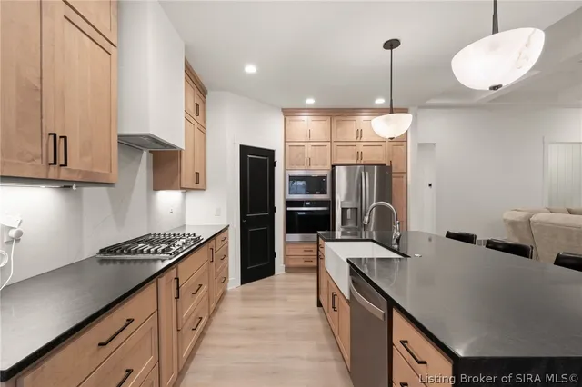 $750,000 | 5708 Secretariat Way, Jeffersonville, IN 47130