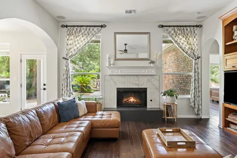 $1,200,000 | 6704 Kiev Cove, Austin, TX 78739
