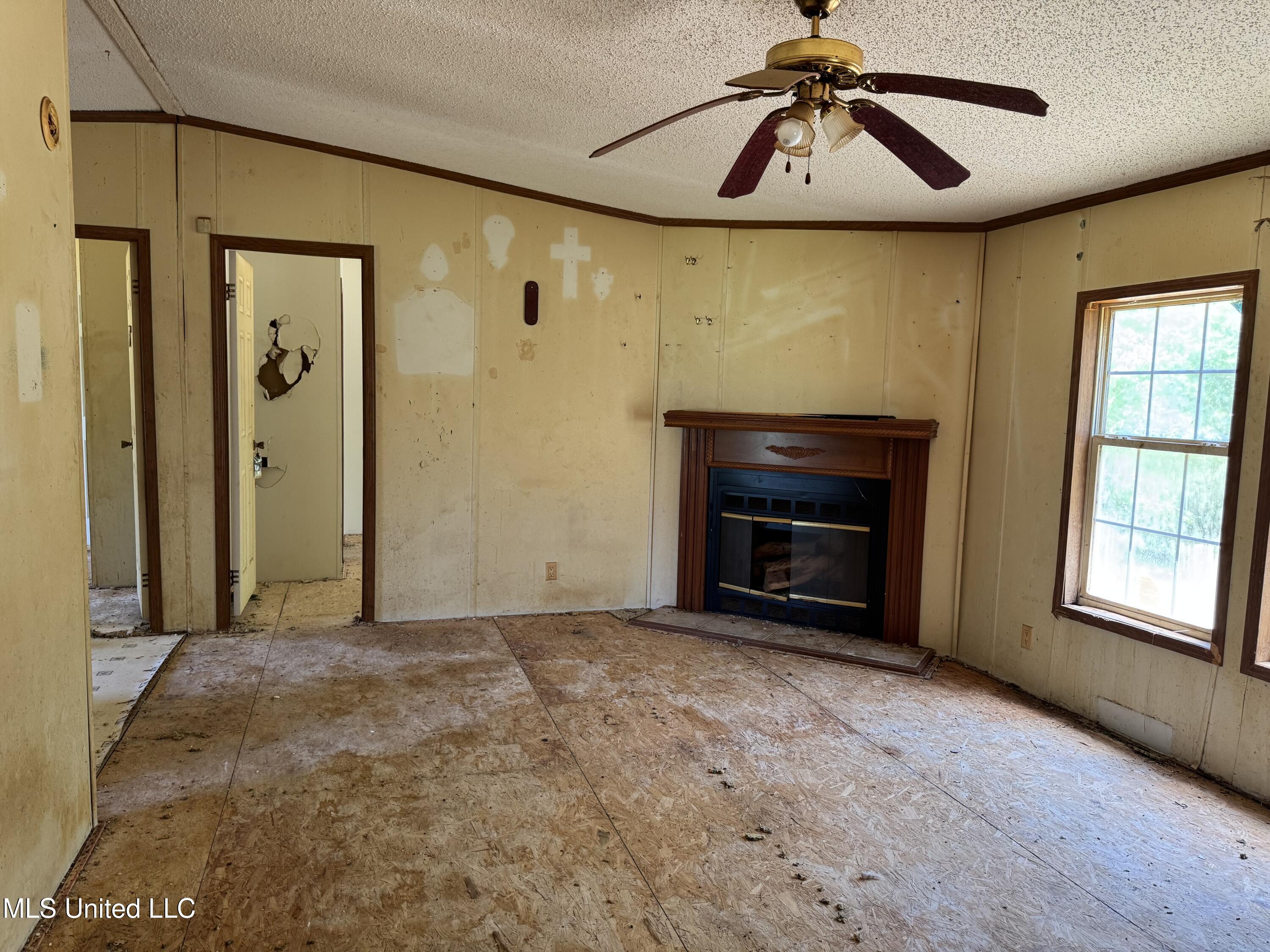 20090 Nells Road Saucier, MS 39574 - Photo 4 of 10 IMG_4830