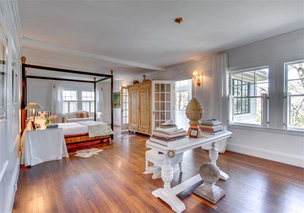 11 Ridgefield Road Winchester, MA 01890 - Photo 17 of 30 Gallery Image 17