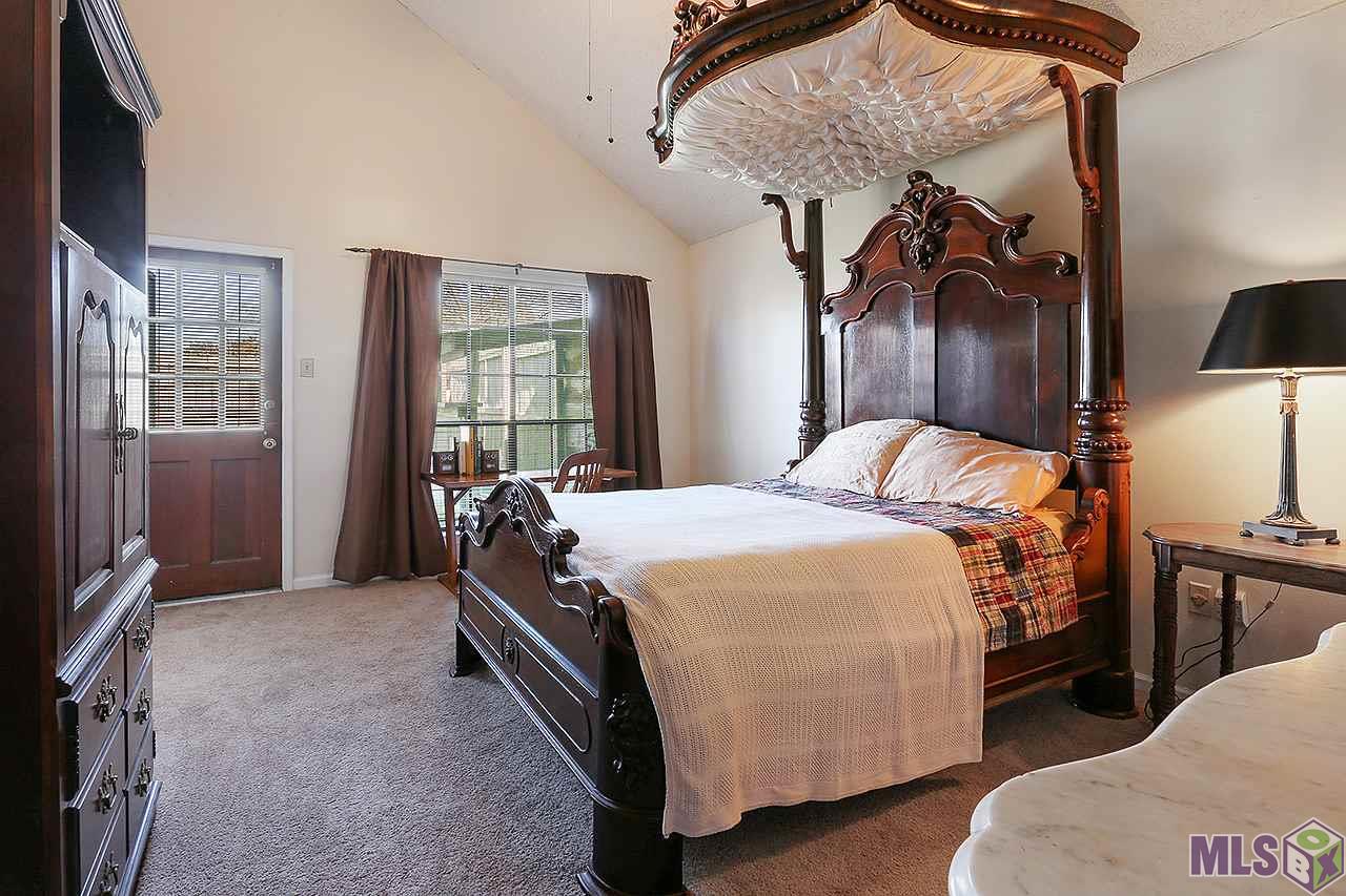 1621 Stonegate Court Baton Rouge, LA 70815 - Photo 8 of 10 Gallery Image 8
