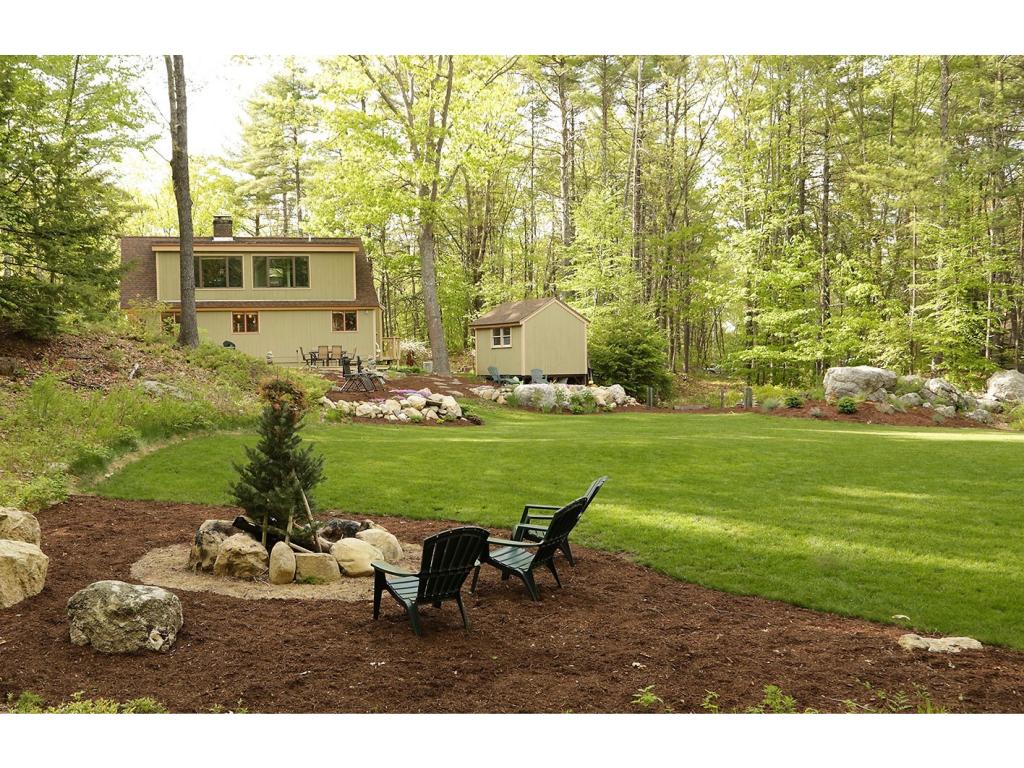 515 Young Road Barrington, NH 03825 - Photo 2 of 28
