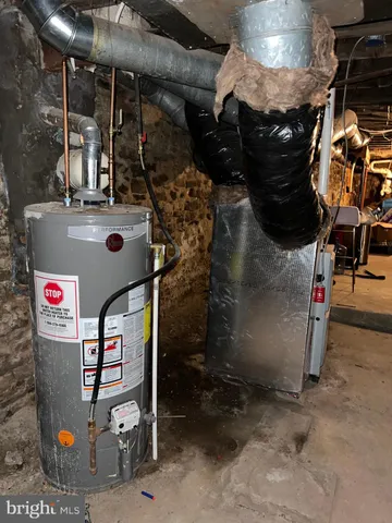 $99,900 | 323 Peffer Street, Harrisburg, PA 17102