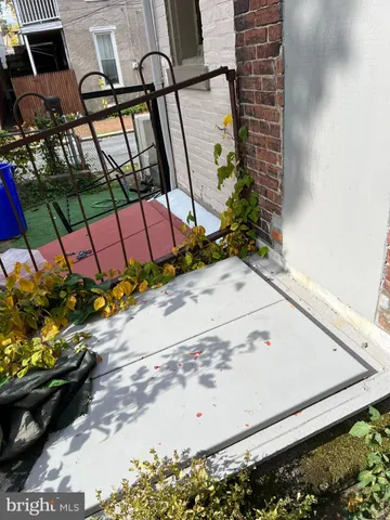 $99,900 | 323 Peffer Street, Harrisburg, PA 17102