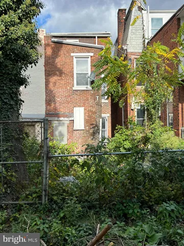 $99,900 | 323 Peffer Street, Harrisburg, PA 17102