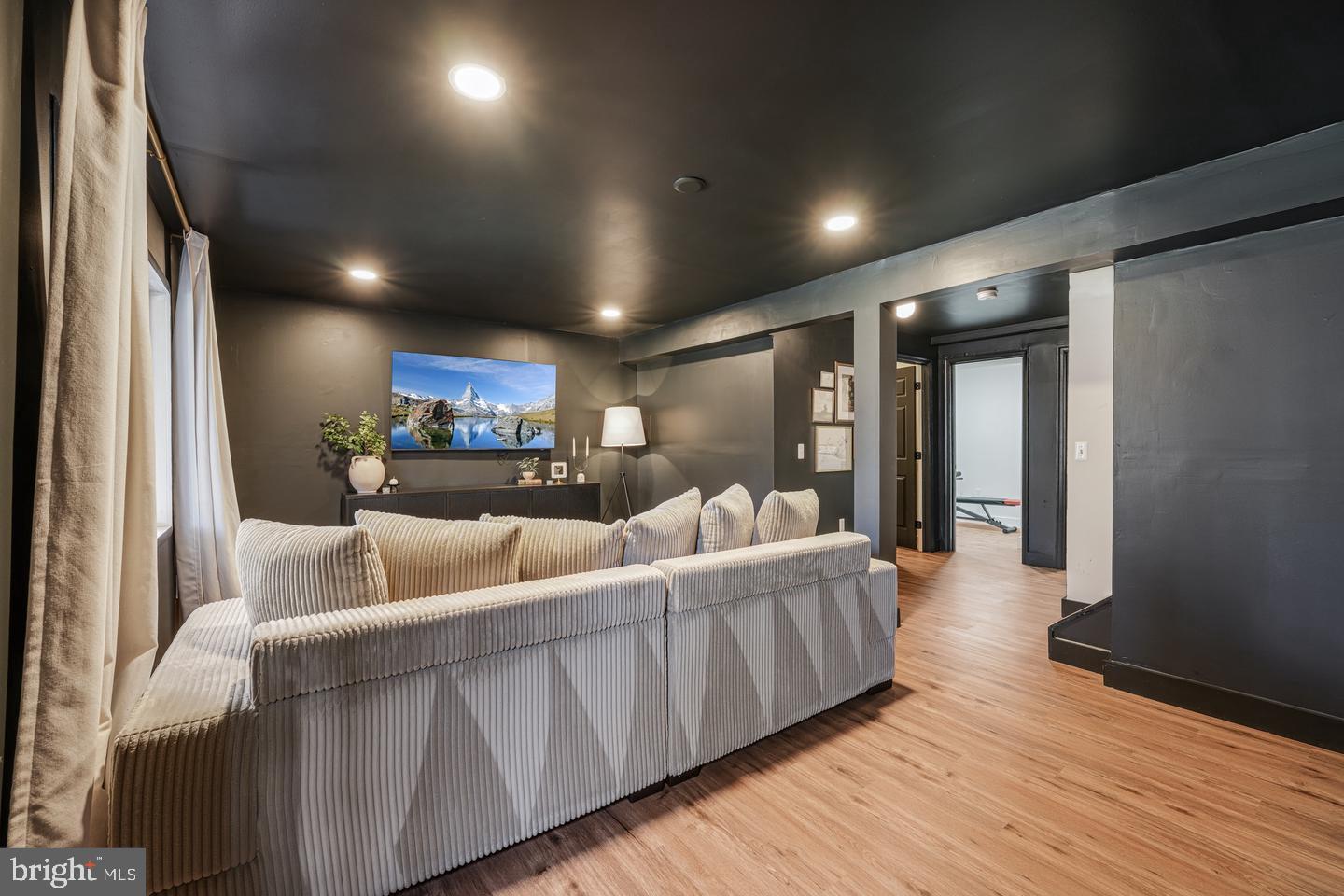 1124 Floyd Place Herndon, VA 20170 - Photo 31 of 39