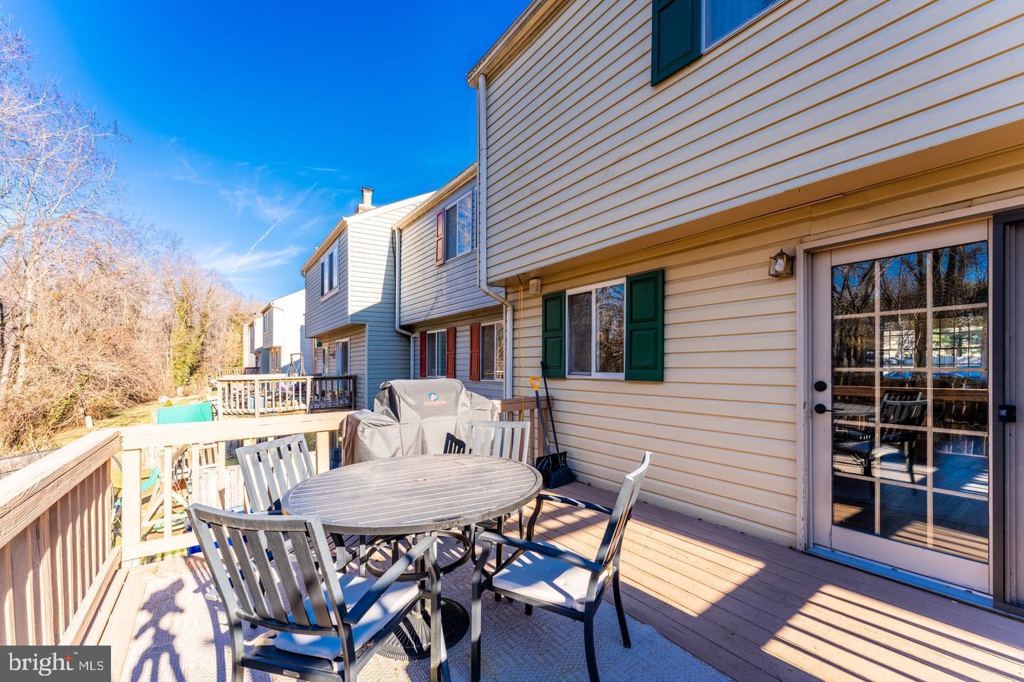 1124 Floyd Place Herndon, VA 20170 - Photo 38 of 39