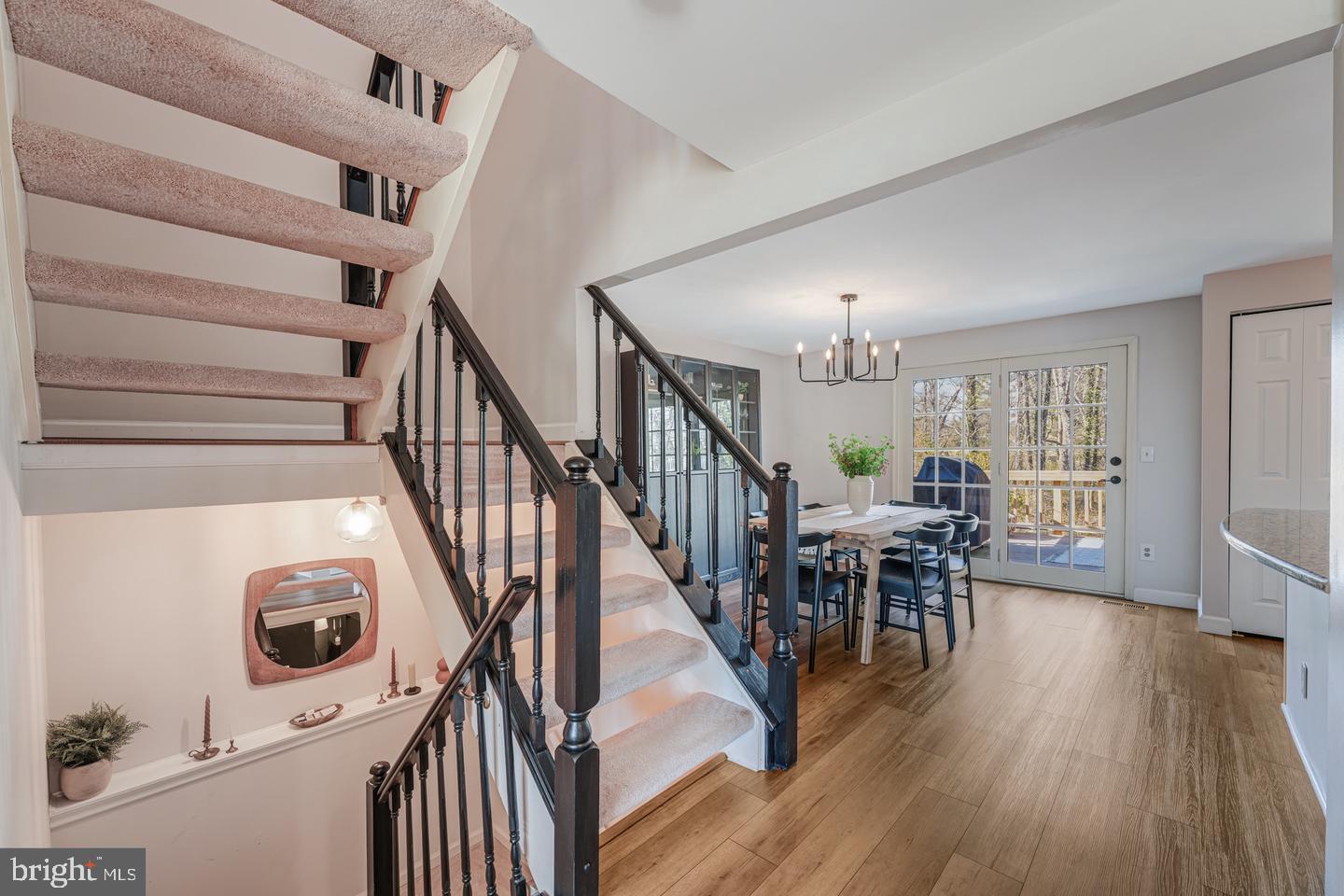 1124 Floyd Place Herndon, VA 20170 - Photo 6 of 39