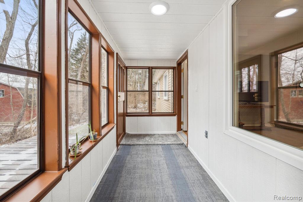 3258 Sexton Road Howell, MI 48843 - Photo 20 of 77