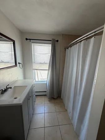 $3,650 | 10 Neptune St Court, Unit 2, Lynn, MA 01905