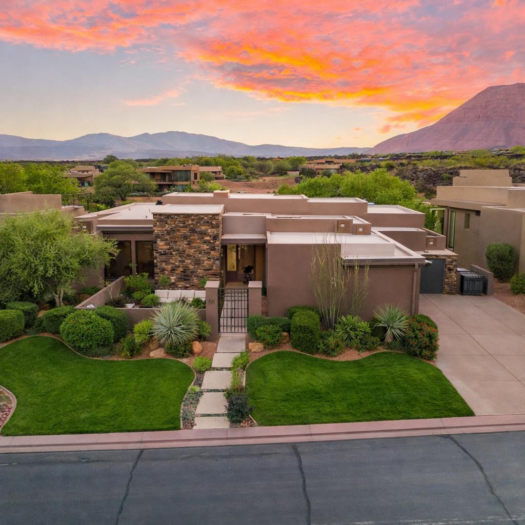 3052 Snow Canyon Parkway, Unit 98 St. George, UT 84770 - Photo 2 of 70 Exterior The Cliff's #98