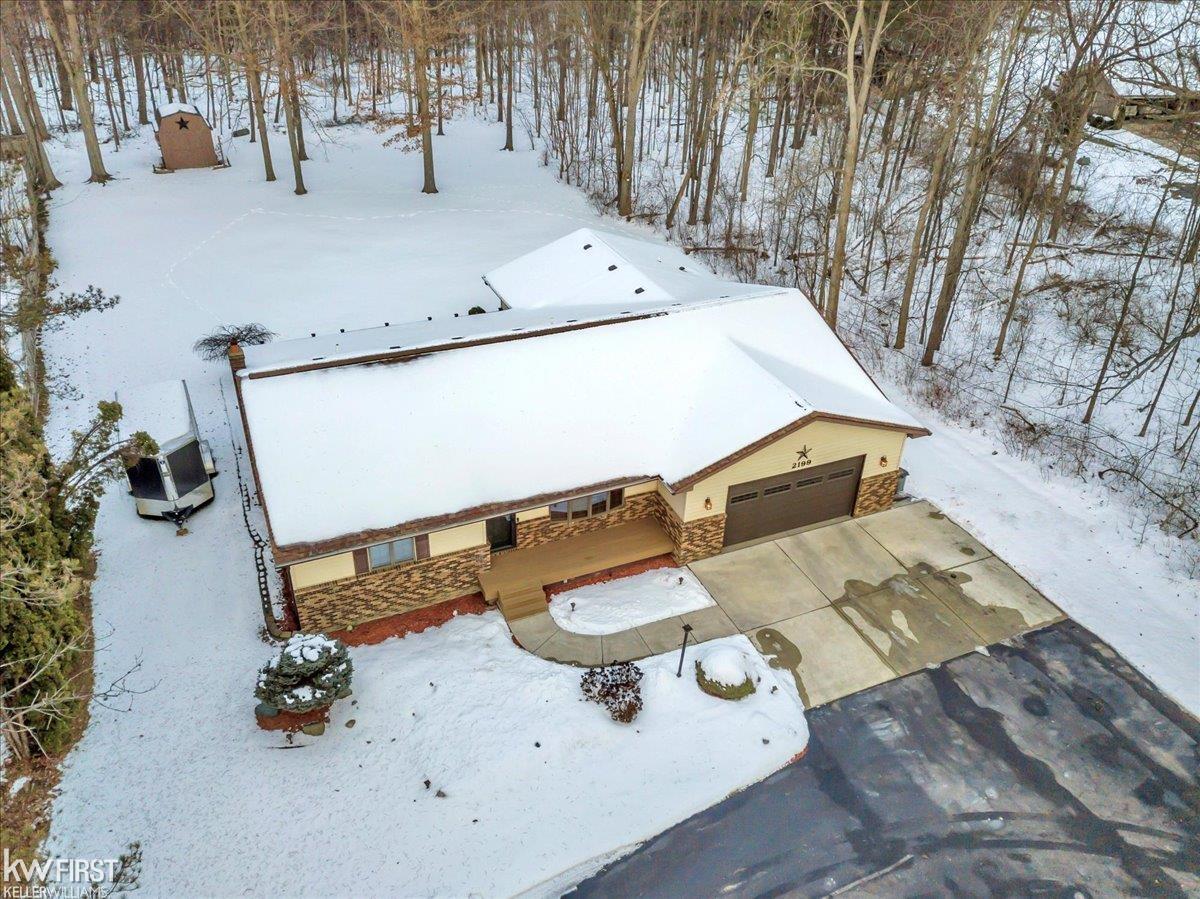 2199 South State Road Davison, MI 48423 - Photo 40 of 45
