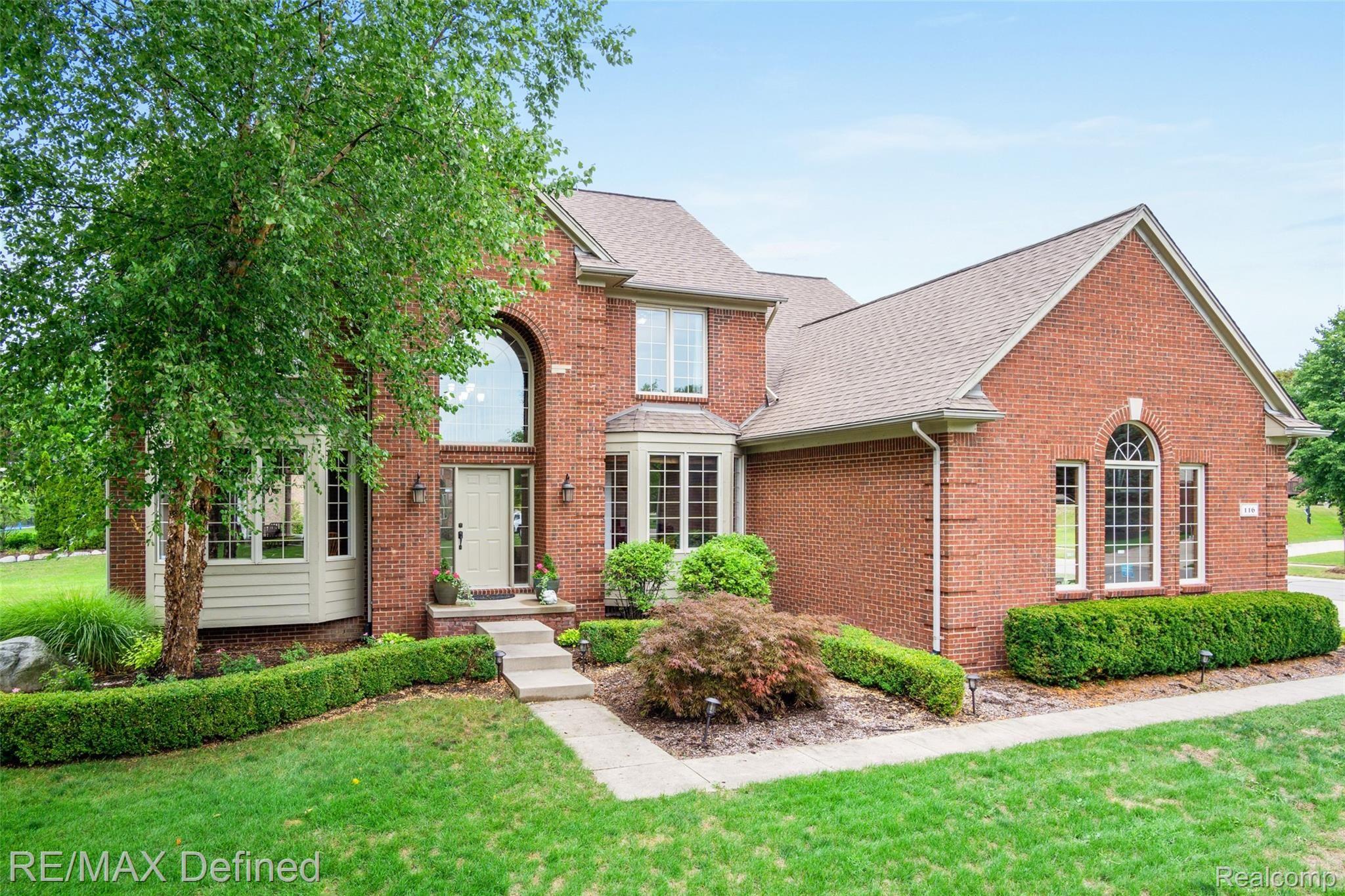116 Scarborough Lane Rochester, MI 48306 - Photo 4 of 53 116-Scarborough-Ln-5.jpg