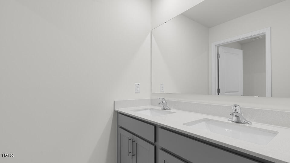 163 Fair Child Road Spring Lake, NC 28390 - Photo 31 of 41 Bathroom