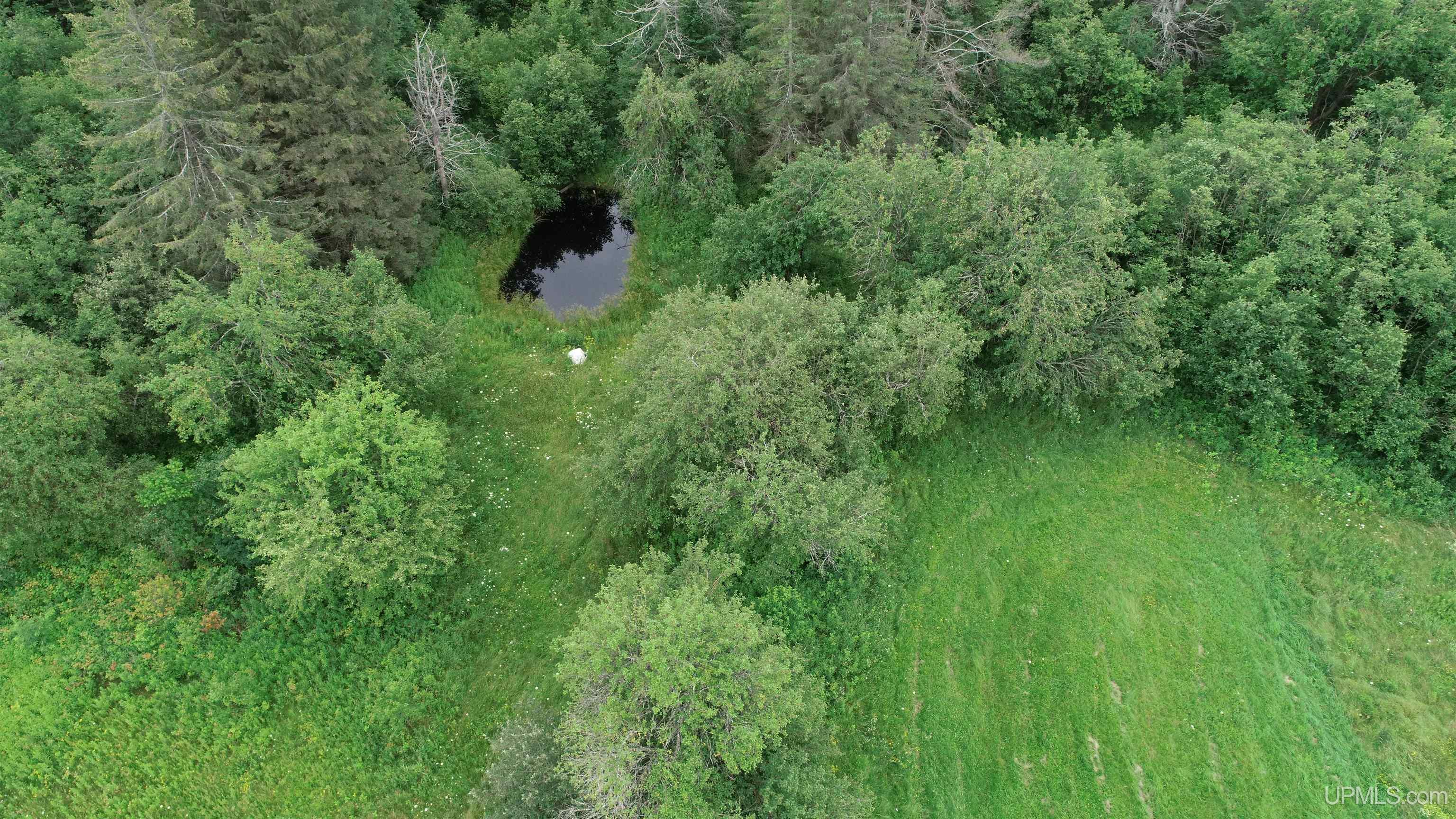 2495 W Quarry Road Gulliver, MI 49840 - Photo 30 of 32