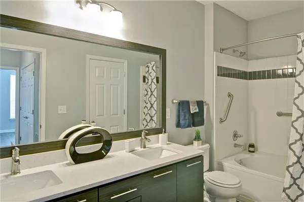 $1,507 | 1100 Park Creek Court, Unit 227, Gainesville, GA 30504