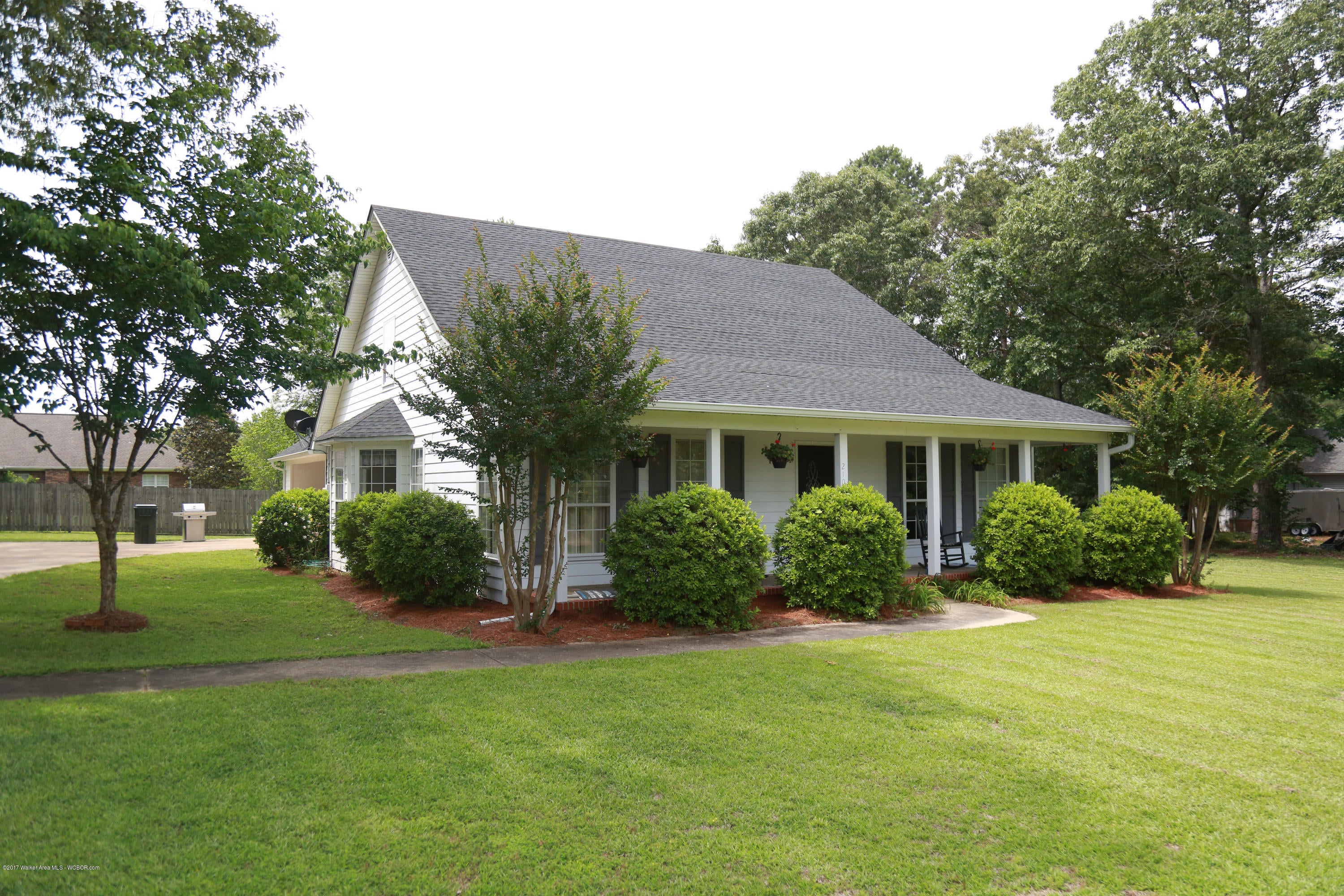 2101 Tate Road Jasper, AL 35504 - Photo 2 of 17 Gallery Image 2