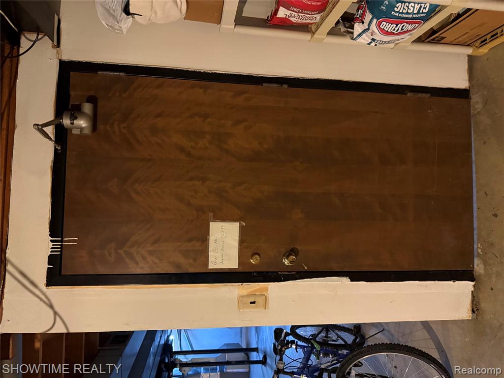 29141 Hayes Road Warren, MI 48088 - Photo 14 of 16