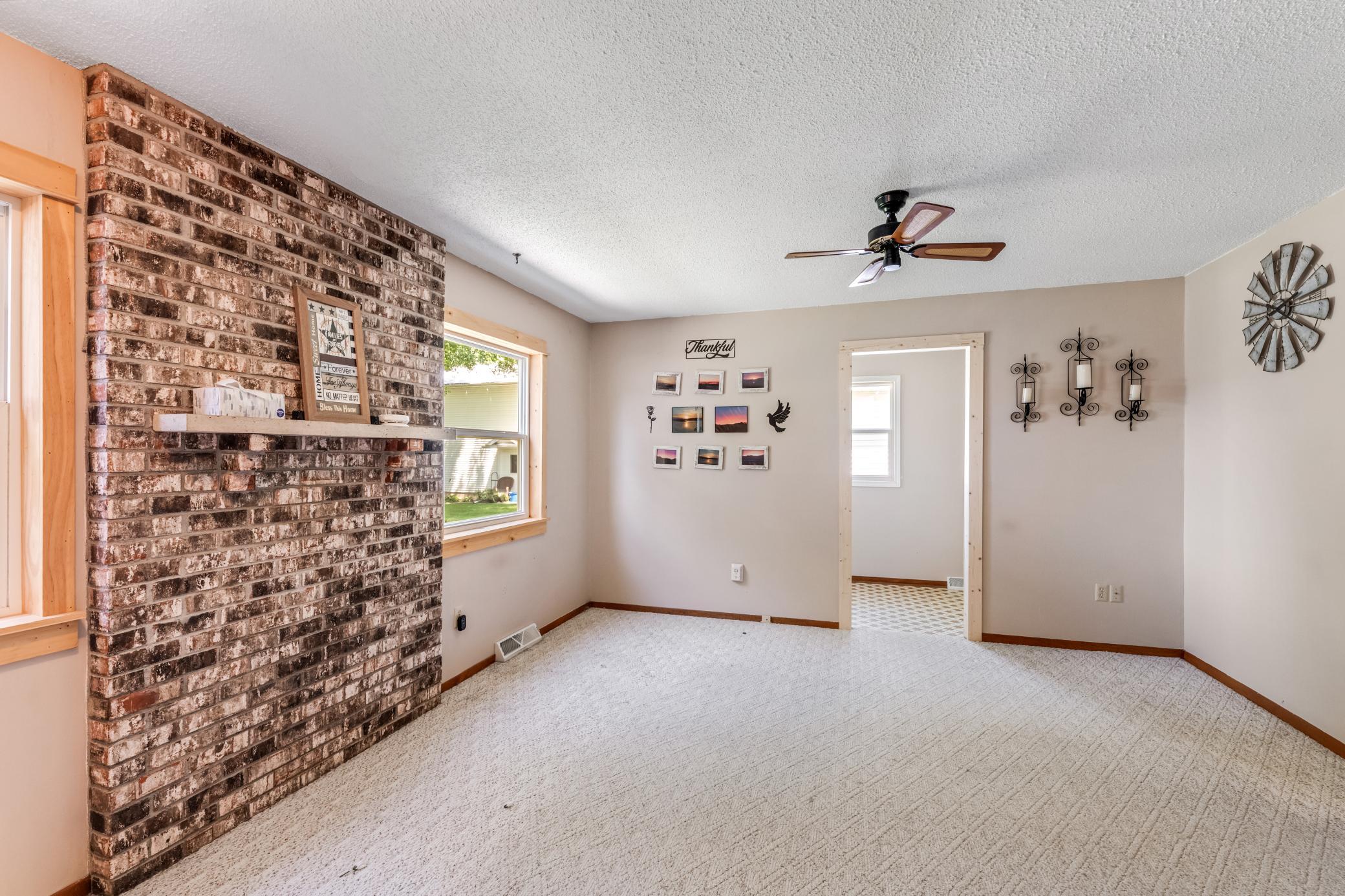 121 East Lincoln Street Caledonia, MN 55921 - Photo 15 of 29