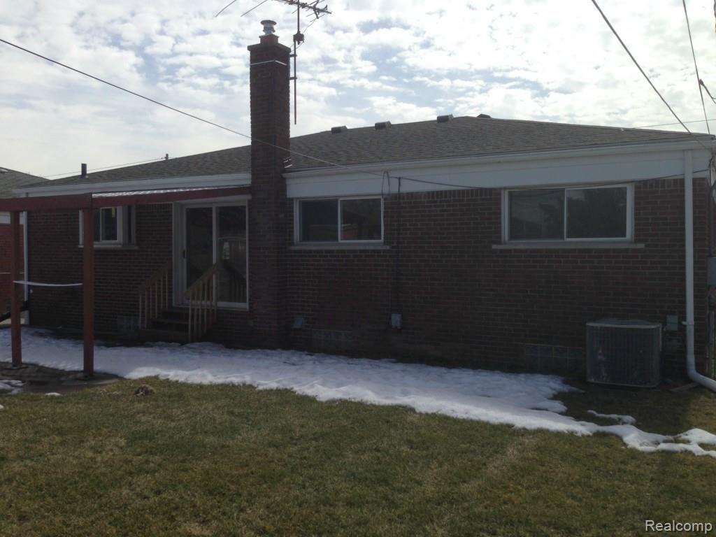 11083 Martin Road Warren, MI 48093 - Photo 16 of 18