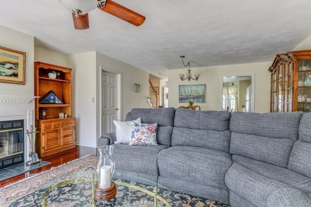 4 Waterfall Lane, Unit 4 Milford, MA 01757 - Photo 11 of 31
