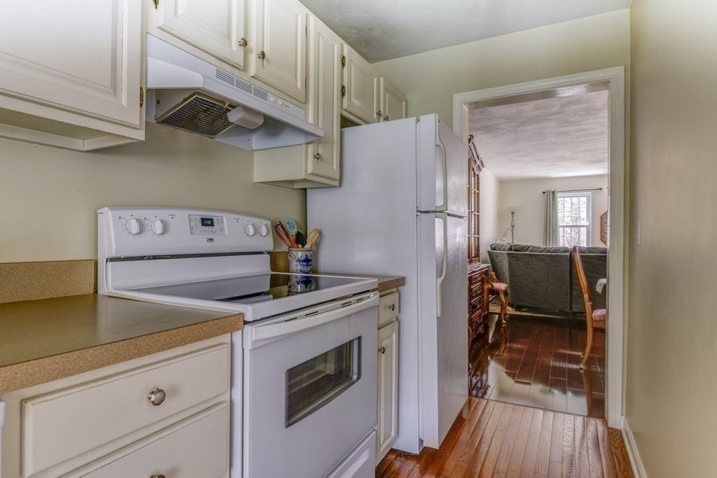 4 Waterfall Lane, Unit 4 Milford, MA 01757 - Photo 8 of 31