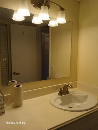 $1,450 | 6300 Northwest 62nd Street, Unit 106, Fort Lauderdale, FL 33319